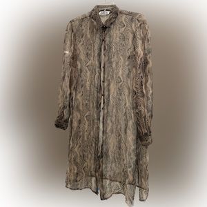 Robbie Bee cover size medium